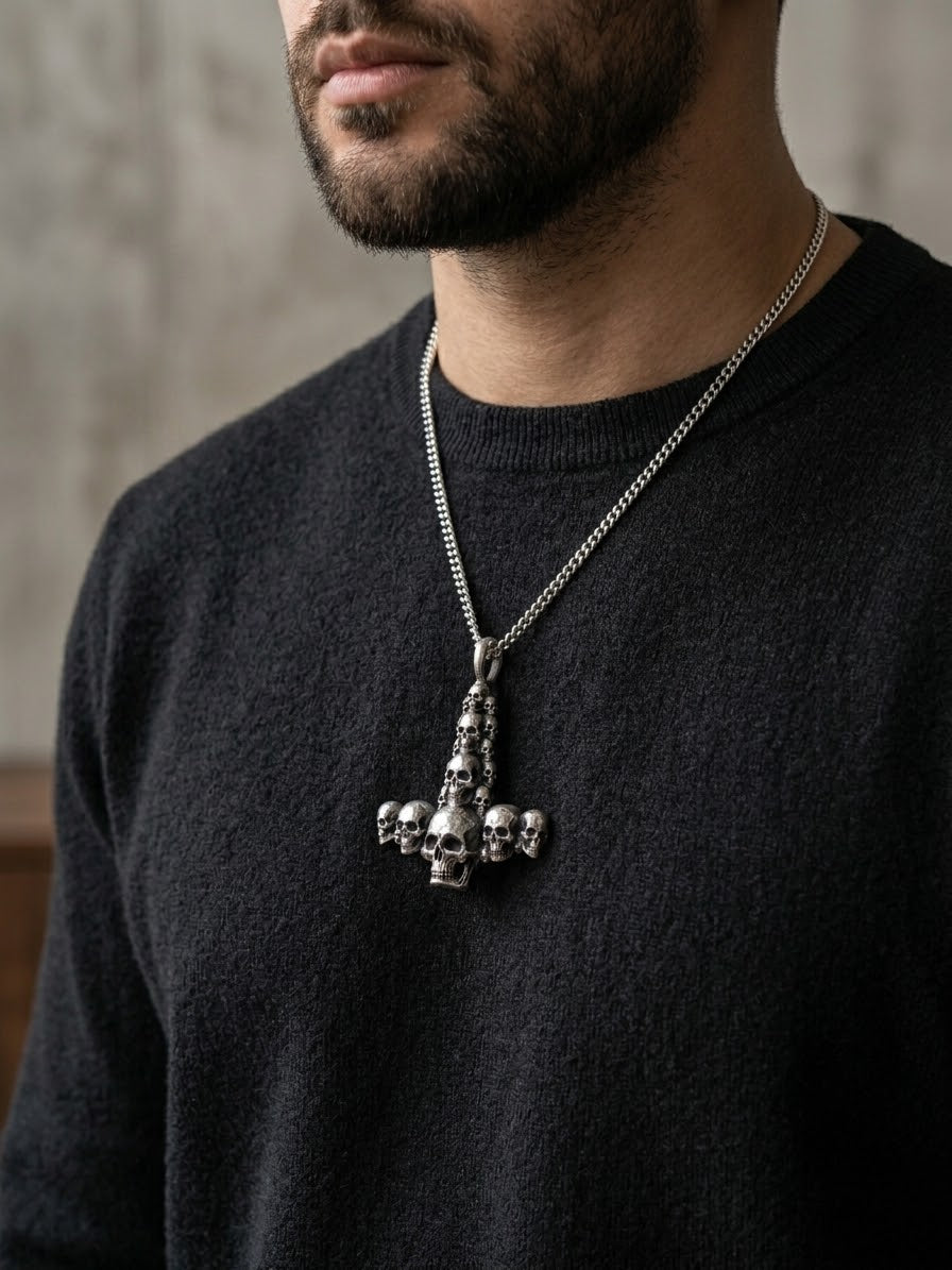 Collana con ciondolo martello di thor a teschi gotici in acciaio inox